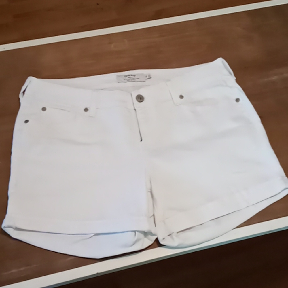 Torrid white shorts 14